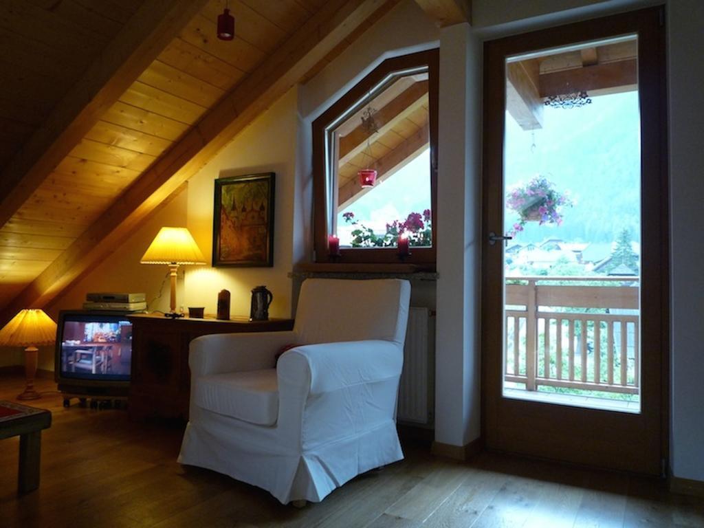 Mansarda Dolomiti Apartment Rasun di Sopra Room photo
