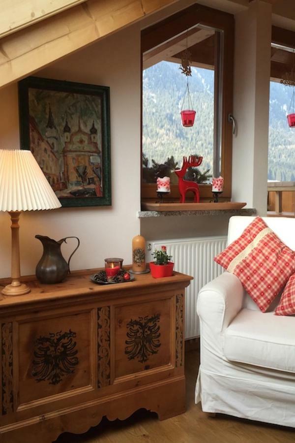 Mansarda Dolomiti Apartment Rasun di Sopra Exterior photo